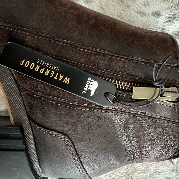 NIB SOREL Distressed Leather Waterproof Zipper Booties “Blake” sz 9 - Picture 16 of 16